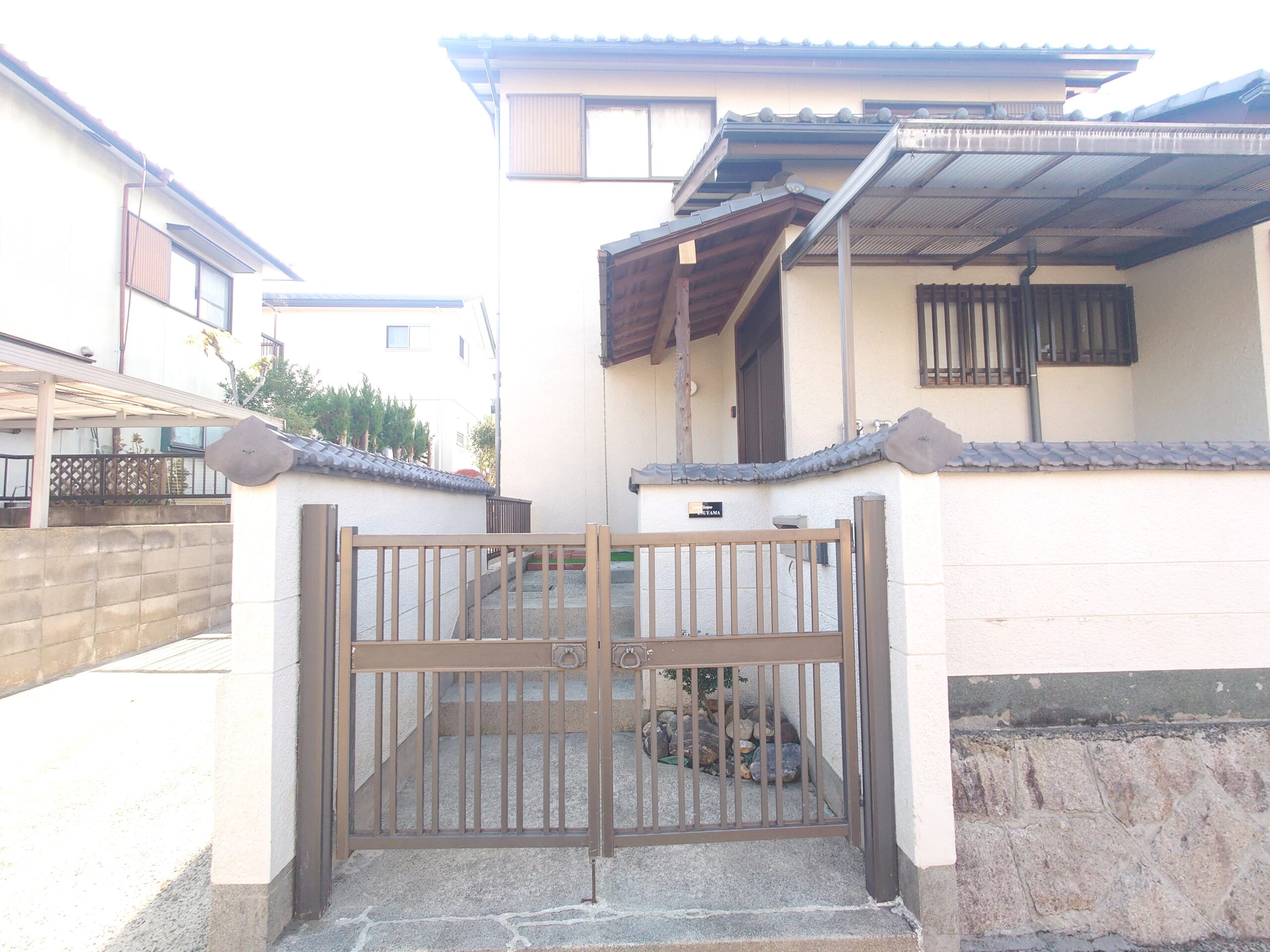 EXTERIOR4