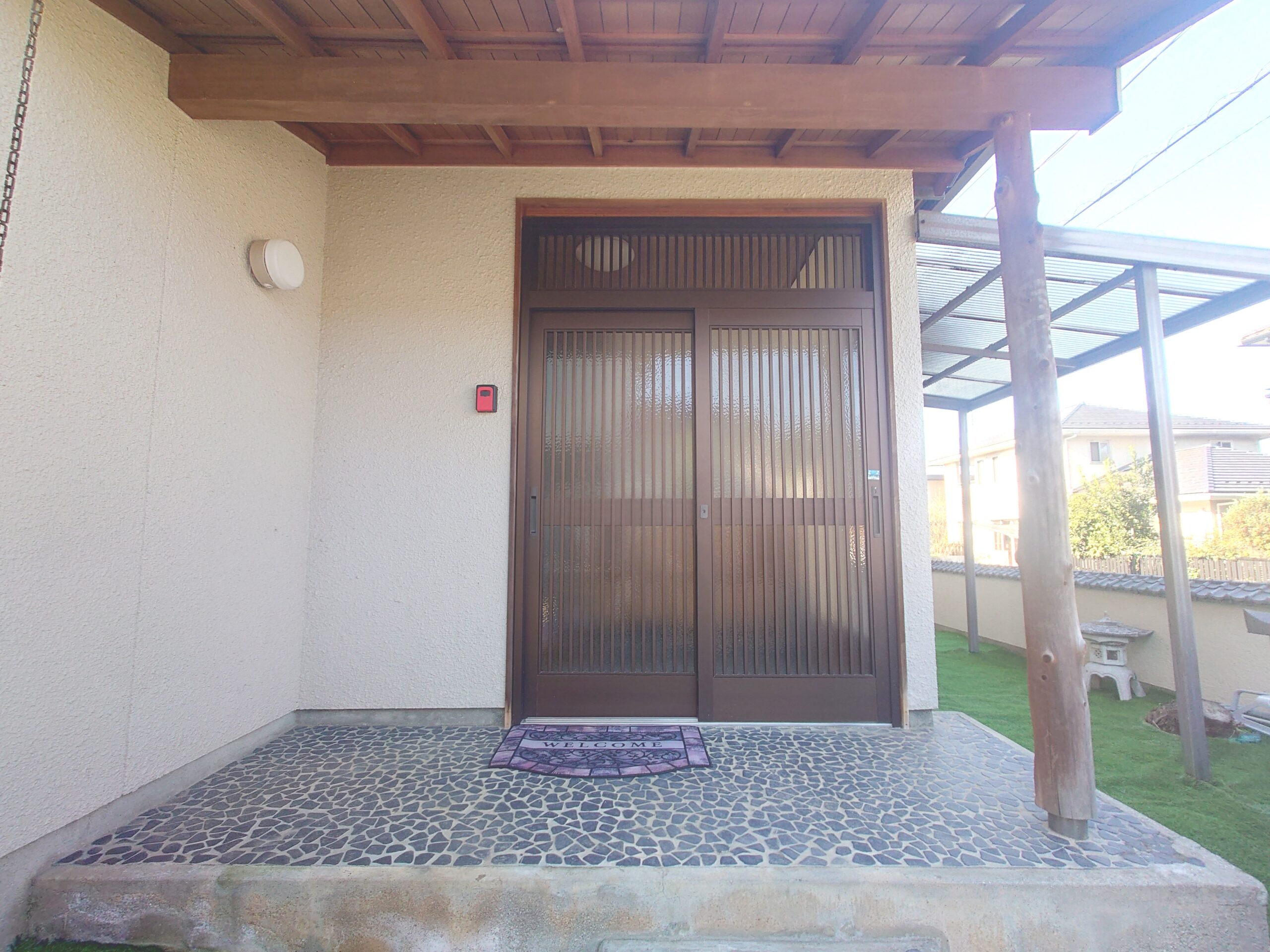 EXTERIOR6