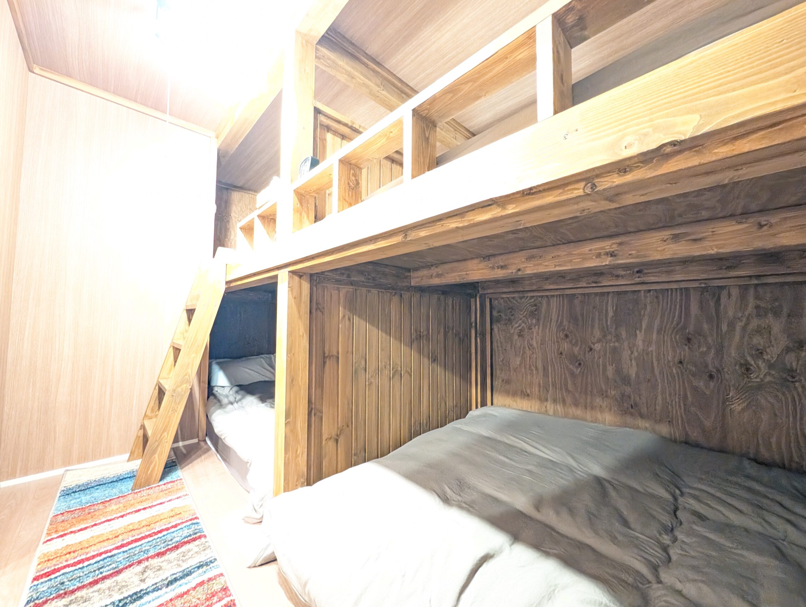 bedroom(5)