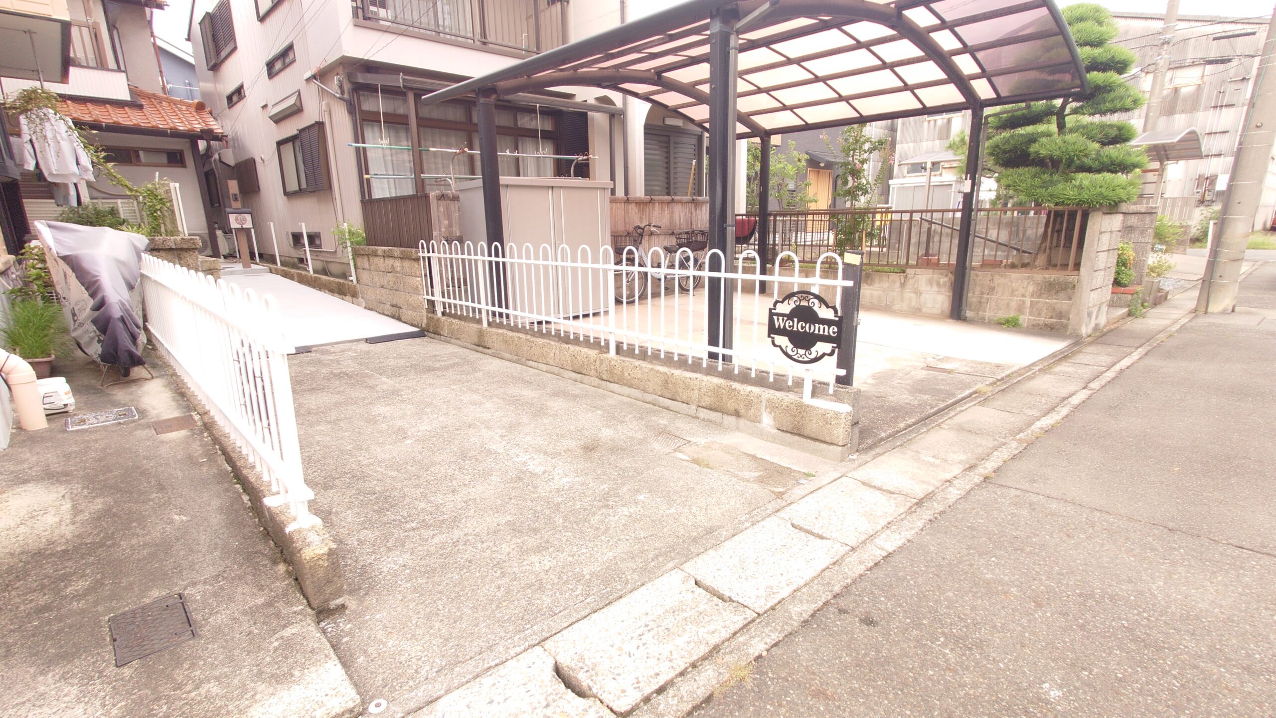 EXTERIOR4