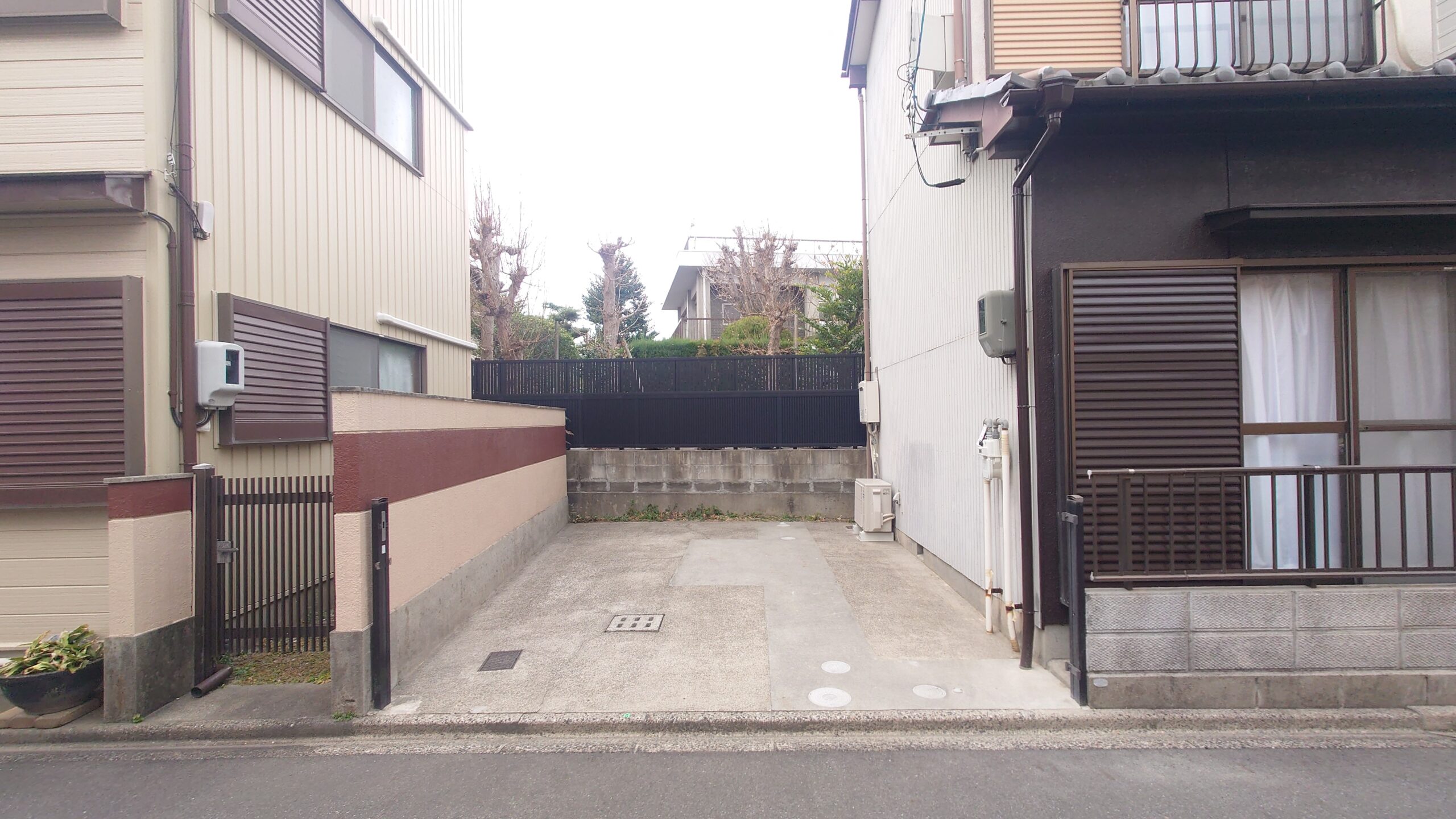 EXTERIOR4